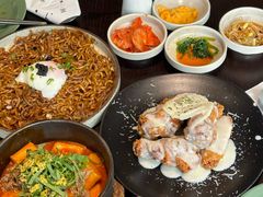 -Fuzzy Bistro 浮几韩餐·茶酒馆