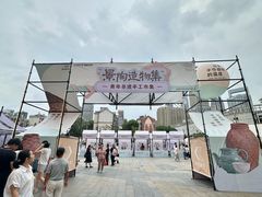 -万达广场(南昌红谷滩店)