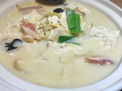 土家手掰柴火豆腐-吃饭皇帝大(合生汇店)