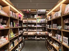 -茑屋书店(天目里店)