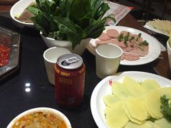 -重庆德庄火锅(体育中心店)