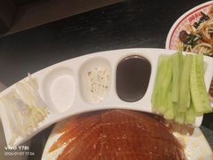 -满园烤鸭·春饼(沈北万达店)