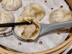-馋三尺蟹粉小笼(人民广场店)