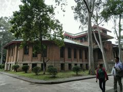 -中山大学广州校区南校园怀士堂