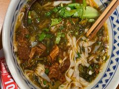 酸菜牛腩粉-三两粉(深圳壹方城店)