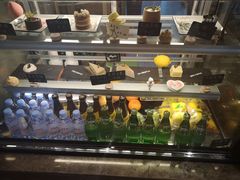 -ZING COFFEE 镜咖啡