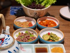 -明洞阿姨·韩式酱蟹烤肉·创意料理(三元桥店)