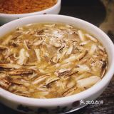 魔都必吃蟹粉面