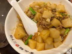 -富正毅三下锅·湘西韵味(天门山索道店)