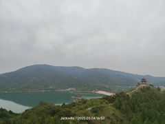 -十三陵水库