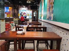 大堂-陈光记烧腊(长寿路店)