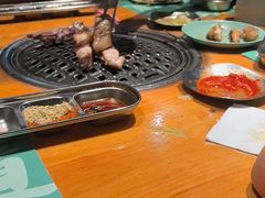 -唯成•韩国炭火烤肉 유성고기