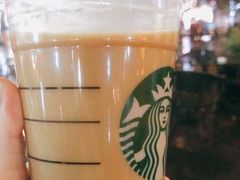 冰燕麦丝绒拿铁-星巴克臻选(宁波北仑银泰城店)