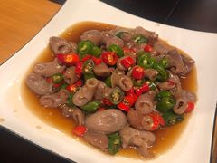吮指兰花蚌-臻鲜燕海鲜融合餐厅(金陵style店)