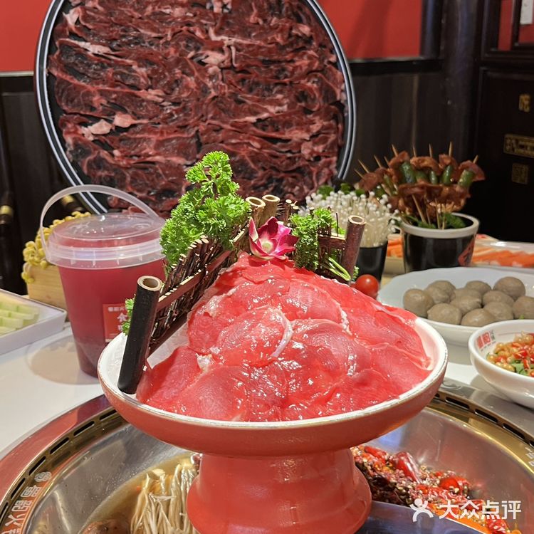 注意，注意⚠️春熙路新店开业，传统火锅的美味再次升级！