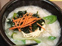 -灵芝妹子海鲜米线(瓦房店新玛特店)