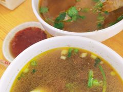 -黄阿姨锅贴大王(万航渡路店)