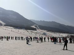 -鳌山滑雪度假区