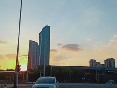 -南京眼步行桥