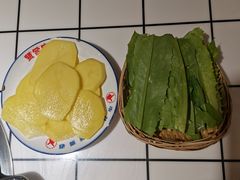 -贤合庄卤味火锅(勒泰中心店)