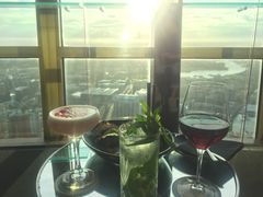 -悉尼塔旋转餐厅