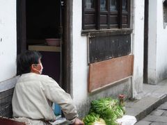 -新场古镇-停车场