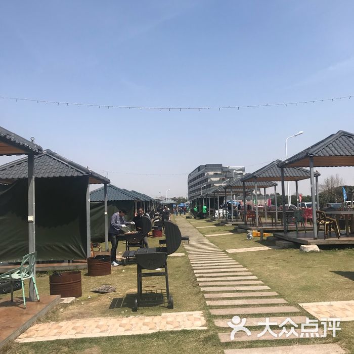 滴水湖观海公园烧烤基地
