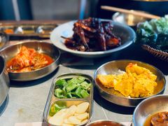 -草家酱蟹炭火烤肉店(珲春南路一店)