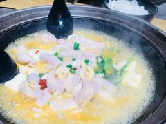 -极有家小鱼小鸡石锅煲(佳兆业店)
