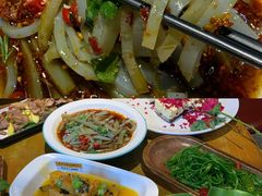 -隔壁老王·家常云南菜(花巷店)