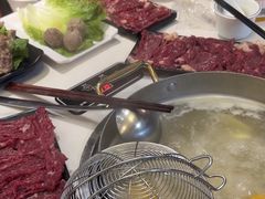 -六合里雄记汕头牛肉火锅(东门店)