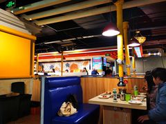 大堂-爱客得牛排海鲜烤肉·火锅自助(春熙路黑金好店)