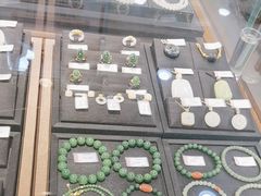 -品真阁华夏典当行(四通桥店)