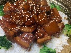 红烧肉-叶派龙虾•招牌香辣蟹·海鲜(中海国际店)