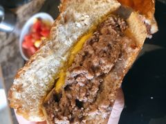 -HIGH FIVE哈福手工汉堡(桂林路店)