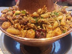 -老佛爷铜炉蛙锅(东门老街店)