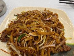 干炒牛河-天宝食坊·啫啫煲大排档(西华路店)