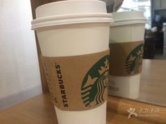 -星巴克(上海虹桥南丰城办公楼店)