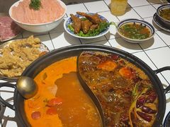 -旧街市鲜货老火锅(大光路店)