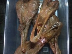 -狗撵鸭(泰山公寓店)