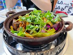 -胡须佬鸡煲四季火锅(龙珠大道店)