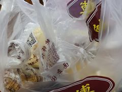 -鲍师傅糕点(江苏路店)