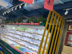 -马路边边串串香(延庆环球新意广场店)