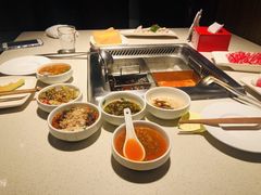 -海底捞火锅鲜切牛肉主题店(长寿路店)