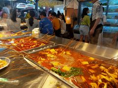 自助取餐区-犀浦夜市第一家麻辣烫