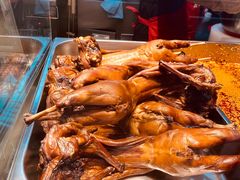 -鑫记婆婆兔·成都特产·兔头手撕兔(太古里店)
