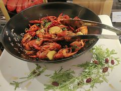 -东方红海鲜百汇(国际大厦店)