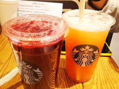 -星巴克(南京大世界店)