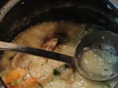 海鲜粥-永記粤菜·五指毛桃花雕鸡煲(九亭店)