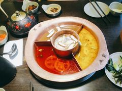 -滇釜火锅·能喝汤的火锅(车公庄店)